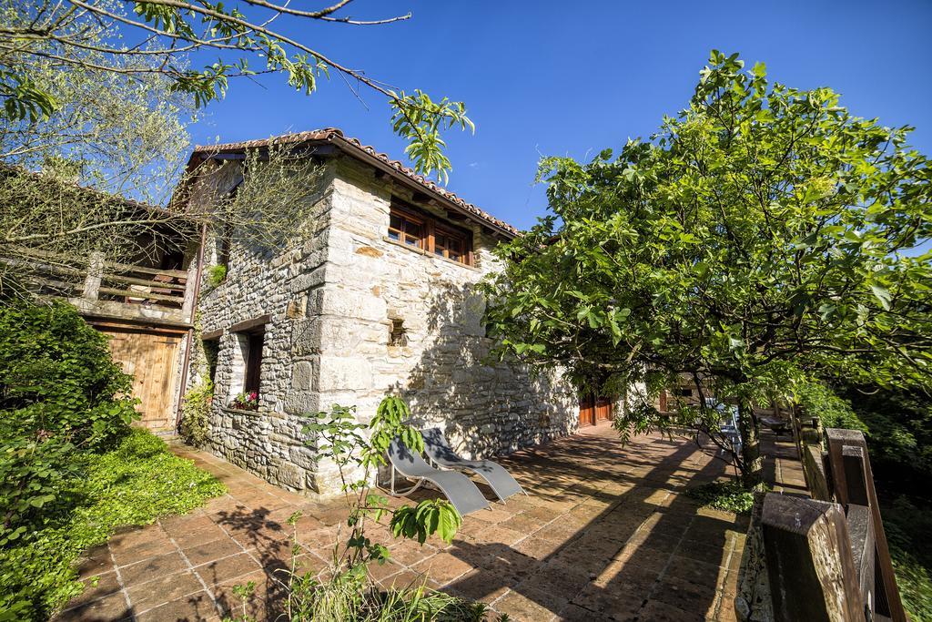 Sosola Baserria Eibar Ngoại thất bức ảnh
